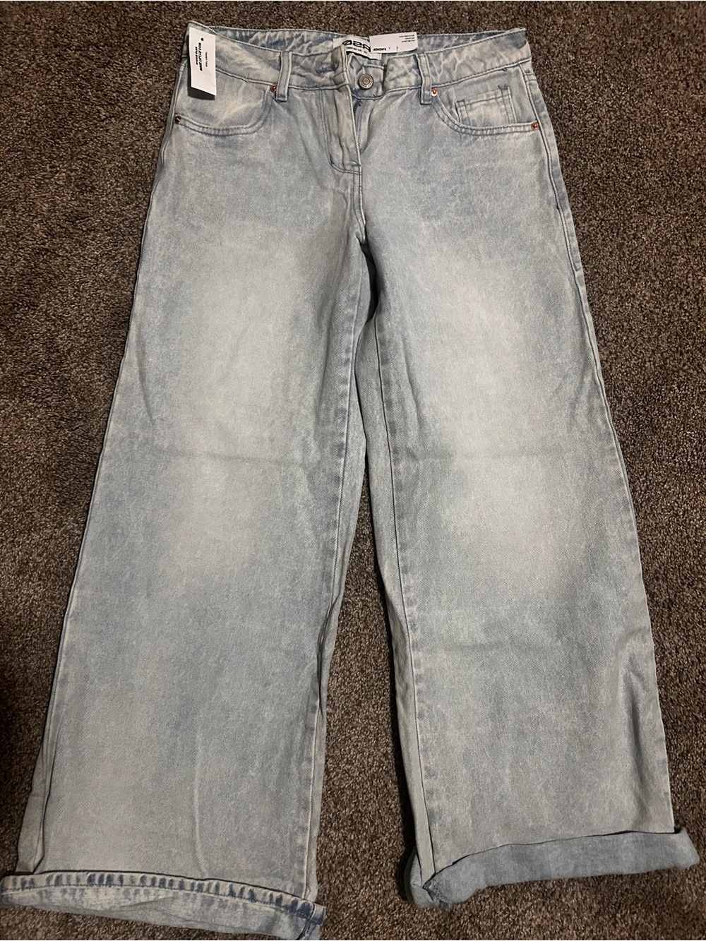 Tilly's Light Wash Straight Leg Women's Jeans